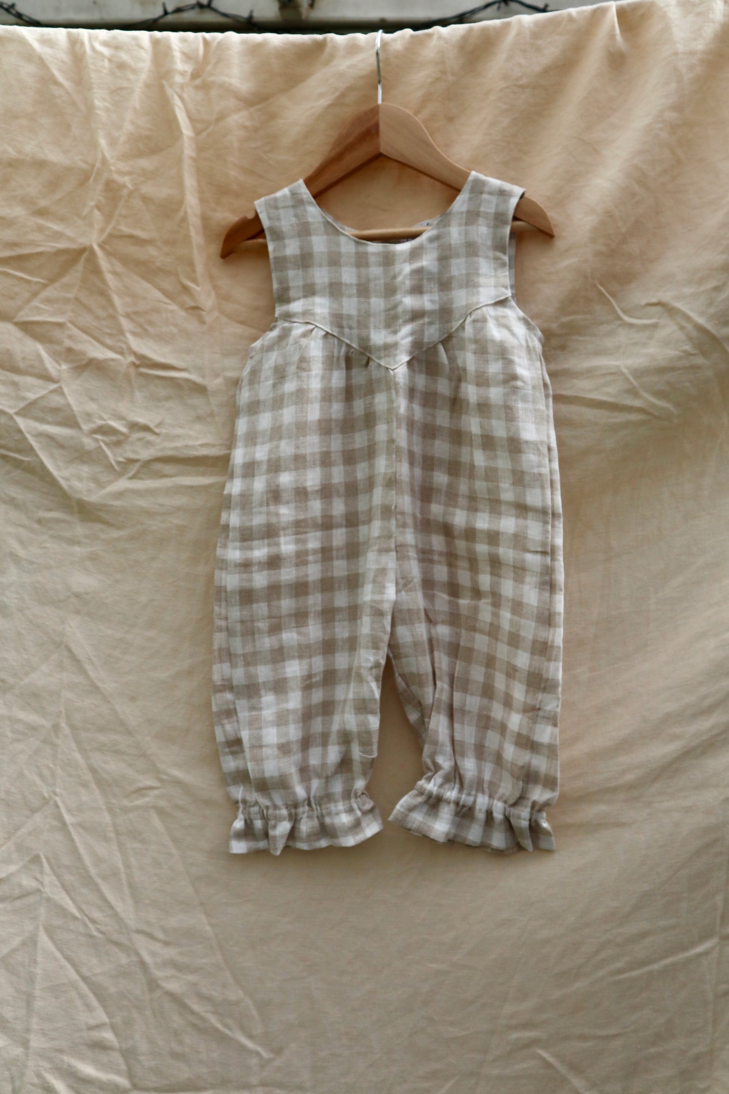 Jester jumpsuit Cream check